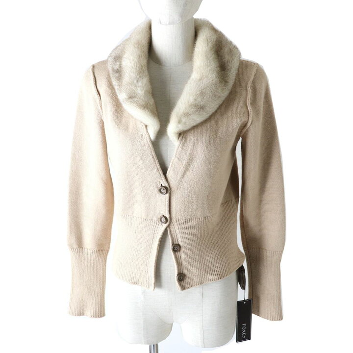 楽天市場】未使用△正規品 FOXEY フォクシー 33776 Peach Melda 襟  