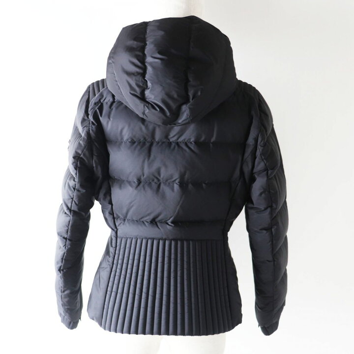楽天市場】美品◎正規品 19年 PRADA プラダ 29X544 レディース 