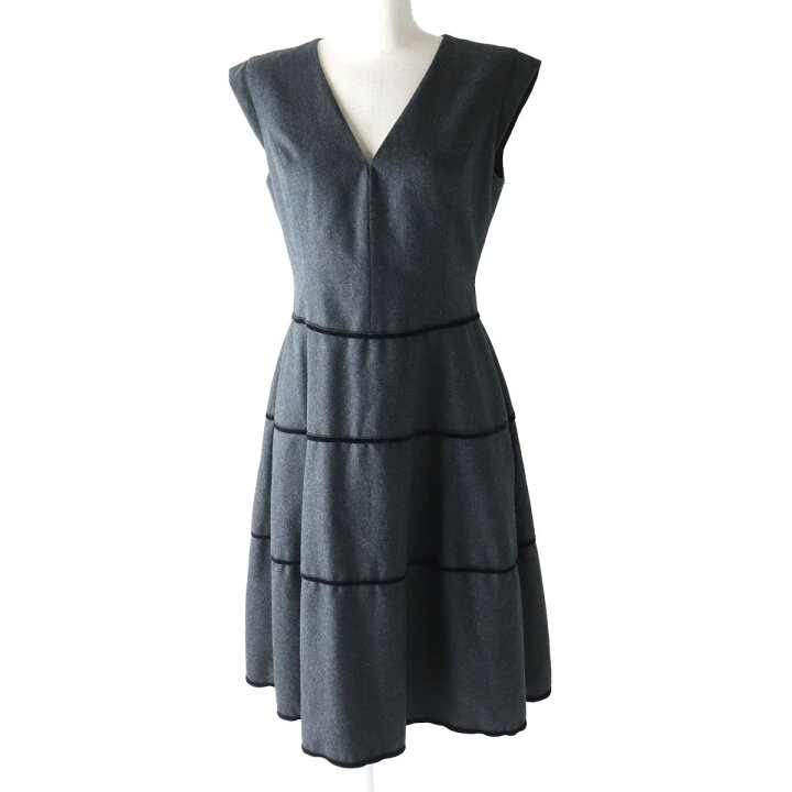 楽天市場】極美品△正規品 FOXEY フォクシー 30835 ウール100％ V 