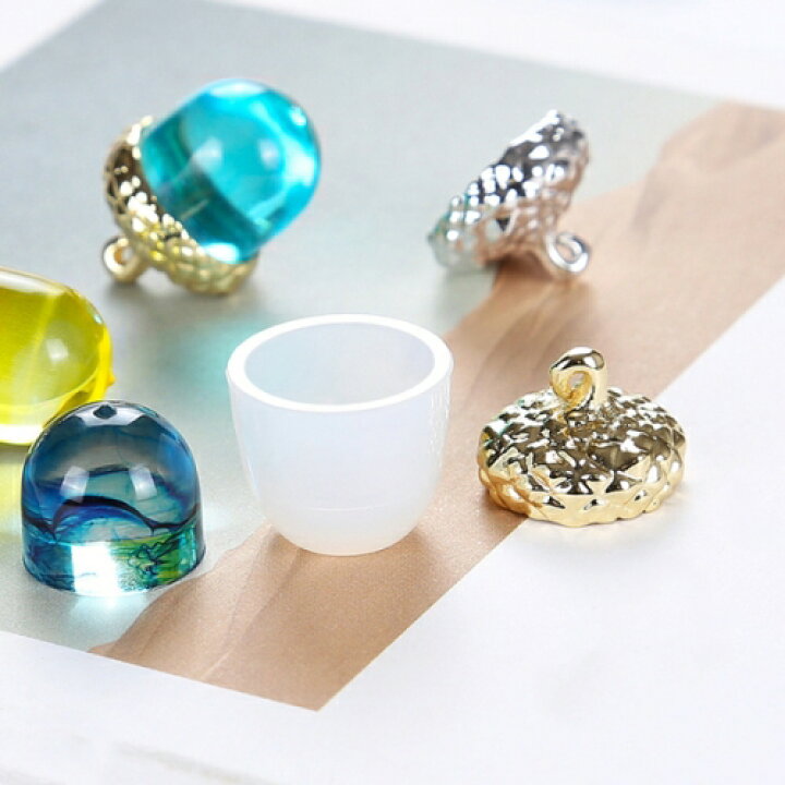 楽天市場 基本金具 どんぐりキャップ きれいめゴールド 蓋 帽子 ドングリ オータム 秋 木の実 植物 手芸 団栗 ビーズキャップ アクセサリーパーツ 隠れ工房greenocean 楽天市場 基本金具 どんぐりキャップ きれいめゴールド 蓋 帽子 ドングリ オータム 秋 木の実 植物 手芸 団栗 ビーズキャップ アクセサリーパーツ 隠れ工房greenocean