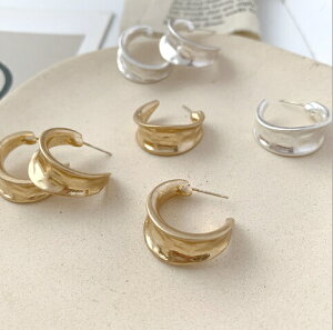 sAX C` sK    fUC CAO ؍ t@bV G 킢  k  [K] (T)