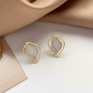 sAX CO ANZT[  Lk  IV ؍ t@bV G 킢  k  [K] (T)