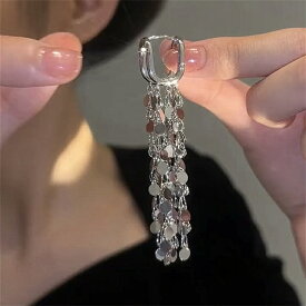 流蘇金ピアス (T)