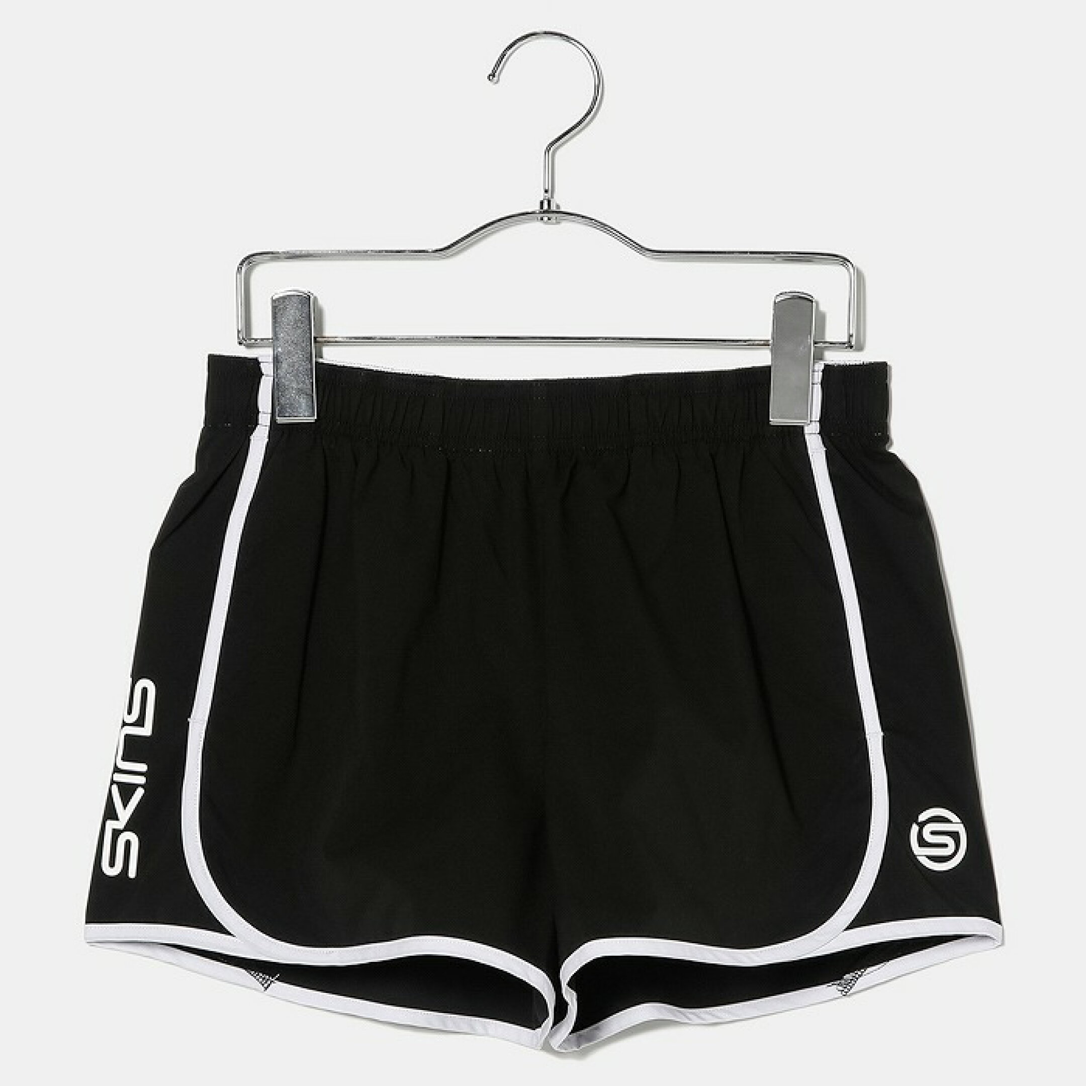 SKINS ショートパンツ スキンズ レディース サイドロゴ 軽量 ショーツ 吸汗速乾 ランニング用 トレーニング用 ウーブン スポーツウェア 撥水 ストレッチ