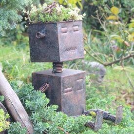 ブリキ ロボット ポット オブジェ プランター 多肉植物 オーナメント S L ガーデンオブジェ 庭 飾り ガーデニング アンティーク レトロ 錆 植木鉢 かわいい