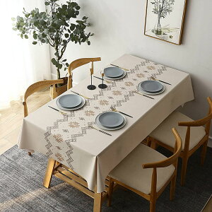 �yNEW�z�e�[�u���J�o�[ �H��J�o�[ �e�[�u���N���X DEWEL PVC�� ���� 140x180cm ������� ���� �h�� ���� ����h�~ ���h�~ ����ɂ���