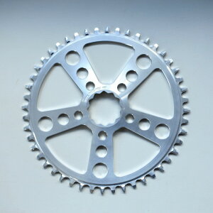 WHITE INDUSTRIES �`�F�[�������O TSR�iMR30�p�j[�|���b�V��]�i36T,38T,40T,42T�jMR30 DriveTrain TSR 1x �z���C�g�C���_�X�g���[�Y