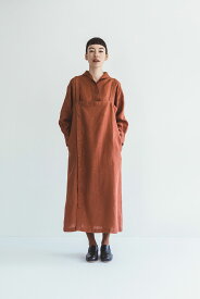 （15%OFFクーポン有り）（fog linen work）シアー オーバードレス パン ブリュレ（未試着品）（フォグリネンワーク）