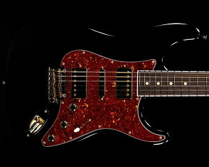 Suhr Guitars(サー・ギターズ)Classic S Black
