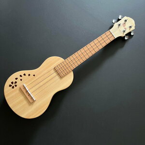 QUIAM / Ezo's Ukulele Through neck Soprano  Vi[NCA][G]YEN][X[lbN][\vm][][Y]