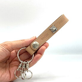 【 土日祝も発送！】 ダヤン わちふぃーるど キーホルダー メタル ベルト キー#4 猫 ねこ ネコ グッズ 猫のダヤン dayan 公式 猫好き かわいい キャラクター