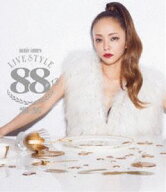 安室奈美恵／namie amuro LIVE STYLE 2016-2017 [Blu-ray]