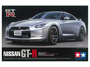 1/24 NISSAN GT-R 24300 �g�ݗ��Ď��v�����f��