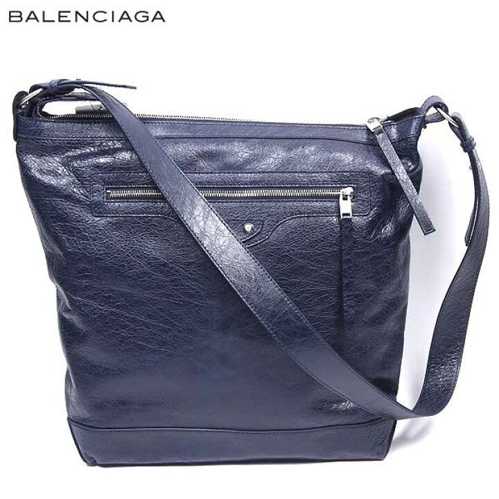 楽天市場 バレンシアガ Balenciaga メンズ 鞄 バッグ ショルダーバッグ Day ユニセックス可 Balenciaga ロゴ型押しレザー ラムスキンショルダーバッグ 紺 D9404 14s R 送料無料 Smtb Tk ガッツ ブランドショップ