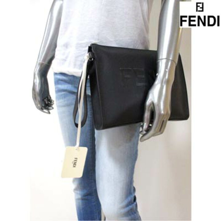期間限定60%OFF! ジバンシー GIVENCHY メンズ 鞄 バッグ ポーチ ロゴ ユニセックス可 GIVENCHY斜めロゴ ロゴ刺繍ストラップ付きミニレザーポーチ 白 BK603PK 0YT 116 R73700 02A 秋冬 フェンディクラッチバック(ストラップ付き)刻印あり