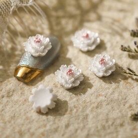 ネイルパーツ レディース 立体 山茶花 蓮花 花びら ネイルアート 3D樹脂 デコレーション 植物 モチーフ ネイルチップ 付け爪 セルフネイル かわいい おしゃれ デザイン 繊細 エレガント 華やか 指先 手元 演出 接着剤不要 ハンドメイド 創作 ネ