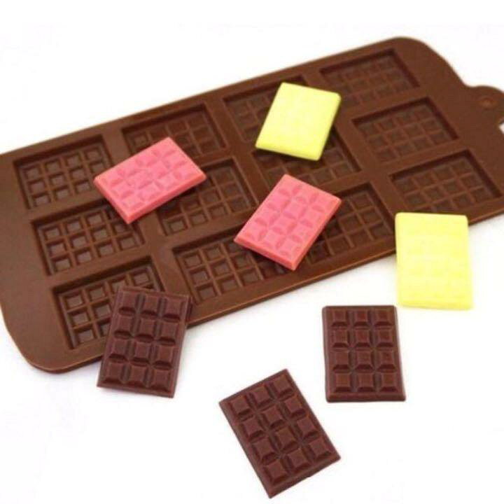 送料無料 シリコンモールド 丸型 半球 お菓子作り チョコ ケーキ 15個 ピンク 女の子向けプレゼント集結