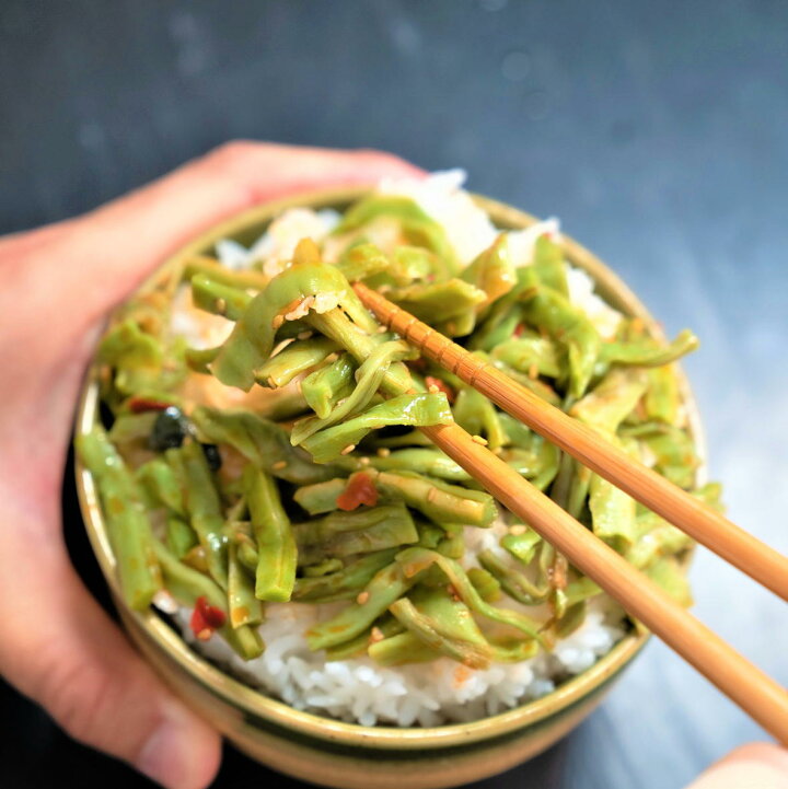 楽天市場 お中元 ギフト 21 人気の3品 ご飯のお供 大判チーフ付 ギフト プチギフト メール便 送料無料 青唐がらし味噌 山クラゲ 高菜 酒の肴 市松 美味しい 贈り物 お歳暮 丹波土産 たんば 丹波黒豆 お土産 手土産 ご挨拶 お取り寄せ 周年記念 記念品 おもたせ 贈答品