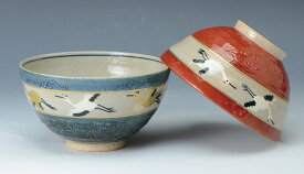 京焼/清水焼 陶器 夫婦組飯碗 染赤雲鶴 紙箱入 Kyo-yaki. Set of 2 meshiwan bowl someakaunnkaku. Paper box. ceramic.