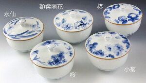 /  Wtۋoq  5qZbg ؔ Kyo-yaki. Set of 5 yunomi teacups somekusabana. Wooden box. Porcelain.