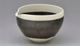 京焼/清水焼 陶器 片口 釉彩点紋 菓子器 紙箱入 Kyo-yaki. Serving Japanese lipped bowl yusaitenmon. Paper box. Ceramic.