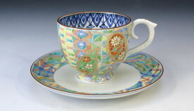 京焼/清水焼 磁器 珈琲碗皿 色絵ペイズリー 紙箱入 Kyo-yaki. Coffee teacup and saucer peizury. Paper box. Porcelain.
