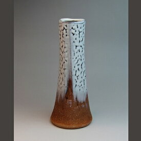 萩焼 かいらぎ三方花生（木箱） Hagi yaki Kairagi Vase made in Japan. Japanese pottery with wood box.