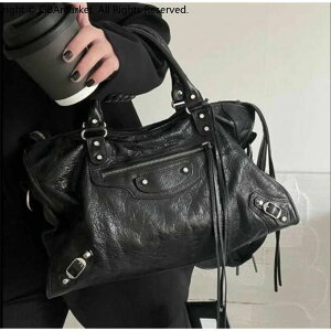 �g�[�g�o�b�O ���f�B�[�X �V�����_�[�o�b�O �M�����n �G�f�B�^�[�Y�o�b�O 2way �o�����V�A�K�� ������� �������� �t�@�X�i�[�t�� �傫