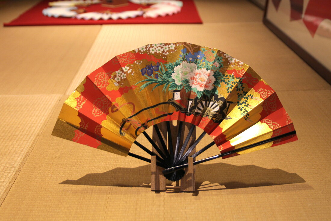 楽天市場 | 創業1718年京都老舗 扇子の白竹堂 - 煌びやかな飾扇子のご紹介