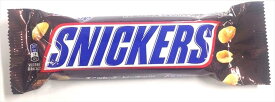 スニッカーズ ピーナッツシングル 1本×12本　アメリカのチョコ菓子　「お腹がすいたらスニッカーズ! 」