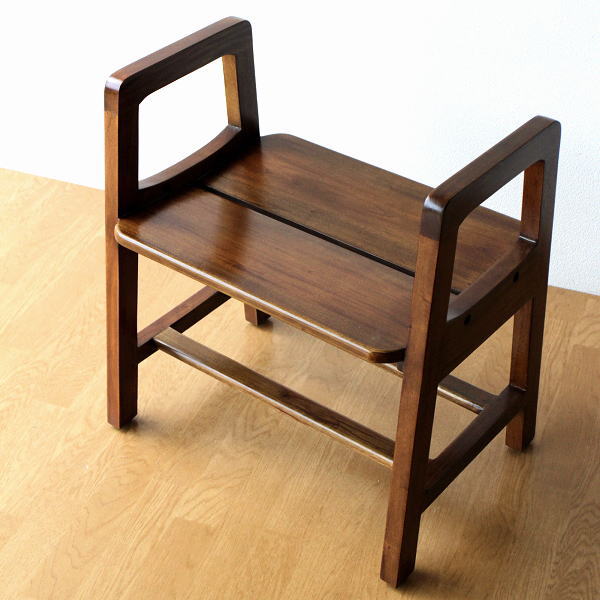 スツール 木製 椅子 玄関 手すり 持ち手 玄関椅子 補助椅子 ひじ付き 天然木 無垢 アシストスツール ブラウン | ギギｌｉｖｉｎｇ