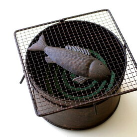 蚊取り線香ホルダー おしゃれ アイアン ポット 蚊遣り 蚊やり 蚊遣り器 蚊遣器 蚊取り線香入れ かわいい 蚊取線香 立て スタンド シンプル アンティーク 横型 鉄 蚊取り線香ケース モダン 庭 屋外 蚊取り線香 アイアンの蚊遣り グリルフィッシュ