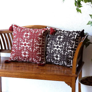 クッション 45×45cm クッション ソファ 刺繍 おしゃれ スクエア タッセル付き ナチュラル チェーンステッチ 中綿 洗える インテリア タッセル付きクッション 2カラー