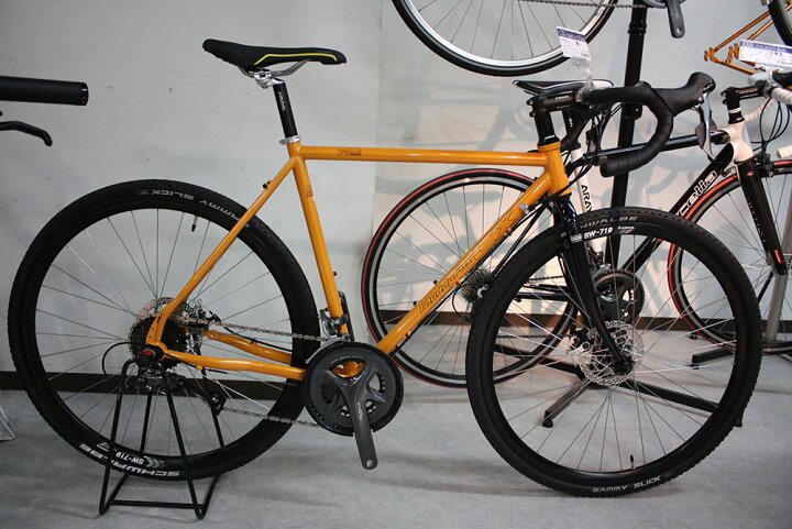 楽天市場】2021モデルARAYA(新家工業)CXG（MUDDY FOX CX）マディ 