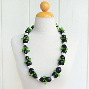 ハワイアン フラアクセサリー ククイレイ【 ホワイトモンゴシェルwith リーフ 】 ブラック