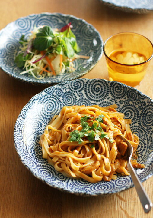 楽天市場】【クーポン配布中】藍染 たこ唐草 パスタカレー皿 23cm 