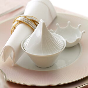 【クーポン配布中】フォールド アミューズボウル 蓋付き(風) ホワイト // 美濃焼 陶器 磁器 小鉢 豆鉢 珍味鉢 蓋物 ふた付き ボウル プチボウル 白 小さい かわいい シンプル おしゃれ 白い