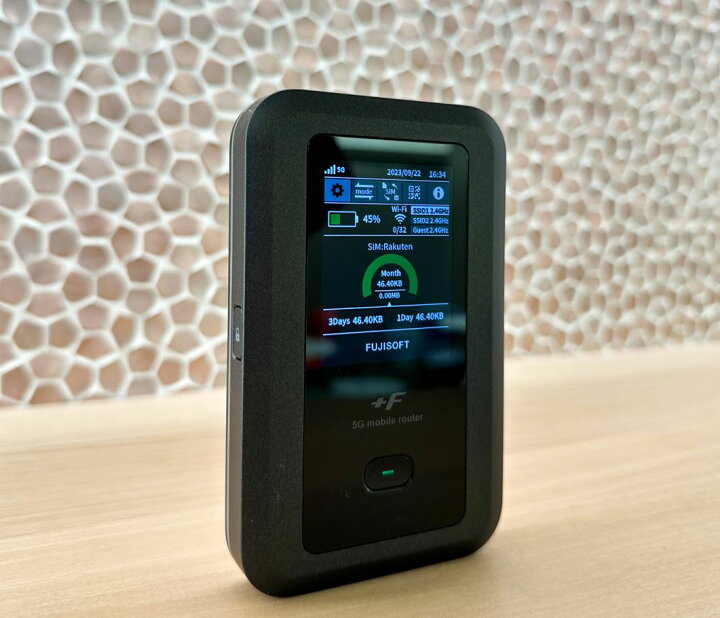 富士ソフト +F FS050W 5G対応Wi-Fiモバイルルーターモバイルルーター + 