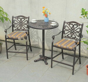 �A�E�g�h�A�k���h�����Ă��h�~�A���~�����e�[�u���ƈ֎q��3�_�Z�b�g�ʑ��̒�̃e�[�u���ƈ֎q�J�W���A�����X�g�����̋r�̍����e�[�u���ƈ֎q�ł�