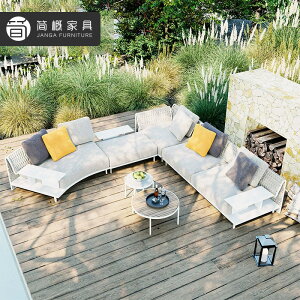 O̕ʑ뉀A[`\t@eXK[fٕ҂݂̉Ƌ̑gݍ킹hĂh~zeh\t@ł