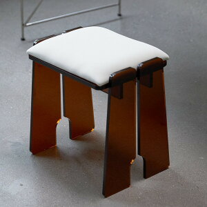 VvȃN[̋ɂ߂ăVvȕ̃x`_CjO`FAƒp̉ڊԂ̓Cނ̒x`xbh̔όCx`