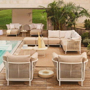 Oق̃\t@̕ʑ̒̉Ƌق̈֎q̃\t@2l̐Ȃ̟Ẅ֎q̔̃̕JWA`FAł