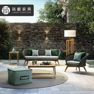 AEghAB`[Nނ̃\t@[eXK[fٕ҂݂̃\t@[֎qOhĂh~oRj[Ƌł