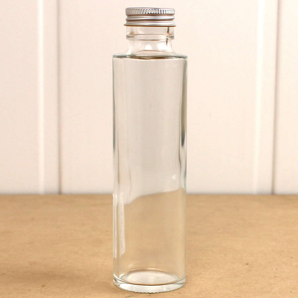 ハーバリウム瓶(丸)150ml アルミ銀キャップ付【01】【取寄】 ハーバリウム 瓶・ボトル ガラス瓶 | 花材通販はなどんやアソシエ