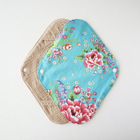 【3980円以上で10%OFFクーポン対象】オーガニックコットンの布ナプキンホルダー 布ナプキン別売 台湾花布 華布 モレない ずれない 布ナプキン初心者におすすめ！透湿防水布入り 肌面オーガニック お洗濯簡単 可愛い 温活 妊活 花柄 生理用
