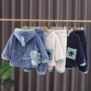 子供服 男の子 ベビー 幼児 ルームウェア 上下セット 恐竜柄 フード付き 裏起毛 フリース 厚手 綿 コットン 韓国風 かわいい おしゃれ 部屋着 パジャマ 普段着 秋冬 ネイビー ブルー オフホワ
