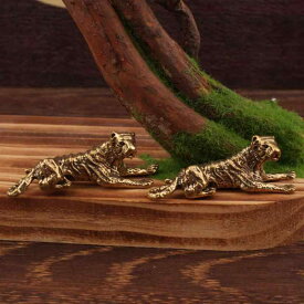 置物 リアル 虎 タイガー 真鍮製 中国風 オリエンタル スタイル クリエイティブ ユニーク 小型 デスク リビング 玄関 インテリア オブジェ 高級感 縁起物