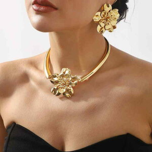 sAX fB[X g t[`[t IfUC X^bhsAX  i GKg CgOWA[ ^ S[h Vo[J[ dCbLH