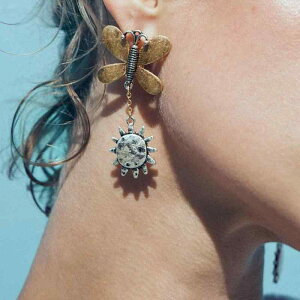 sAX CO fB[X p CgOWA[  z ^bZ hbv  fUC i GKg  dCbLH AeB[NS[h AeB[NVo