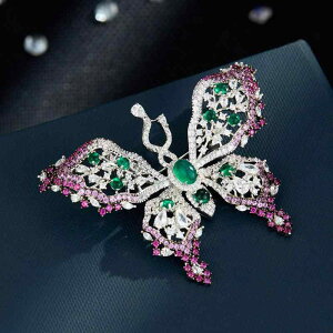 ブローチ レディース エレガント マイクロパヴェ フルジルコニア 蝶 昆虫 緑玉髄 高級感 軽やか ラグジュアリー 銅製 ファッション 通勤 ギフト 普段使い(x2)